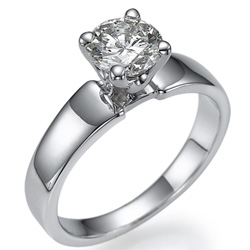 Solitaire engagement ring 5 mm