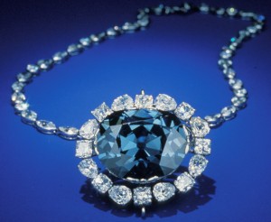 The blue diamond pendant of Titanic